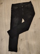 Spodnie męskie jeansy marki Cropp 
