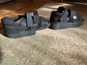 2 buty - but ortopedyczny odciążający gejszy M 39 i but wyrównawczy S 37