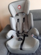 Siodelko do samochodu i nosidełko dla dziecka