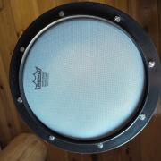 Zestaw Remo: pad Silentstroke 10" oraz stojak