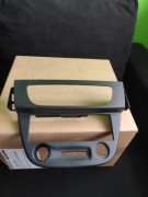 Ramka Panel Radia Klimatyzacji Megane 3 III 682600004R 