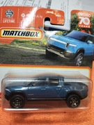 Matchbox  rivian rtx  nowy resorek autko 
