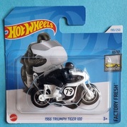 Hot Wheels 1966 TRIUMPH TIGER 100 motocykl