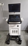Ultrasonograf USG GE VERSANA ESSENTIAL - multidyscylinarny