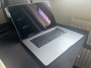 Macbook Pro 16" 2019 A2141 | Intel Core i7 | 32GB RAM | 500GB SSD