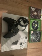 Xbox One S 1TB + 2 Pady + 4 Gry-FIFA 25 CYFROWA | Bardzo dobry stan