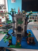 Lego 6077- Zamek Robina na wodzie