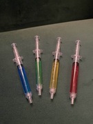 4 x Unikatowy długopis Czarny 0.7mm Strzykawka Syringe Zestaw