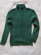 Zielony sweterek z półgolfem