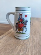 Zabytkowy kufel do piwa, niemiecki z motywem kart do gry