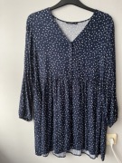 Sukienka z guzikami House M/L