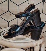 Buty na obcasie słupku sandały Lasocki 39