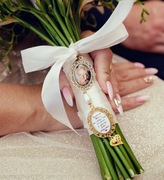 Medalion do Bukietu Ślubnego ze Zdjęciem Wisiorek Zawieszka Tekstem Kwiaty