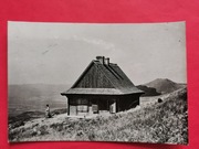 BIESZCZADY    -  Pocztówka  /  SCHRONISKO