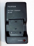 ORYGINALNA ŁADOWARKA FUJIFILM BC-45