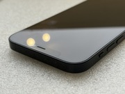 iPhone 12 o pojemności 64GB