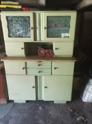 Kredens lata 50/60 ubiegłego wieku