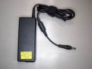 Oryginalny zasilacz do laptopa Toshiba PA3715U-1ACA 75W