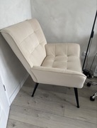 Fotel welurowy pikowany Mauro, praktycznie nowy