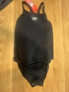 Czarny strój kąpielowy jednoczęściowy speedo 40 nowy z metką