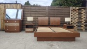 Sypialnia VOX Pacyfik łoże 160x200 + szafki nocne + komoda + lustro