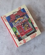 Cukiernia pod Pierożkiem z Wiśniami Clare Compton