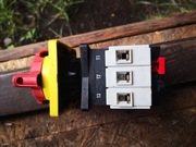 Przełącznik IZOLACYJNY 3 biegunowy 40A Shneider