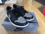 Buty Air Jordan 1 Low OG „Shadow” 42.5