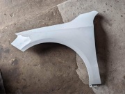 Błotnik lewy przód Mercedes w176 a klasa biały 