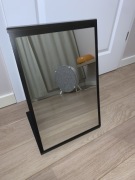 Lustro stojące do butów czarne sklepowe 56x35cm