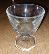 Pięć kielichów szklanych PRL