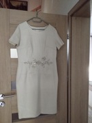 Biała sukienka szyta na miarę 