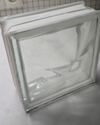 Sprzedam pustaki szklane 19x19x8 cm