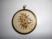 Miniatura Zegarkowa Kompozycja Kwiatowa  Vintage 