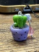 Ręcznie robiony charms z modeliny – kaktus