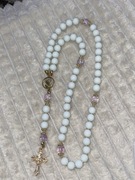 Duży bialy różaniec