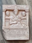 Rzeźba nagrobna rzymskiego centuriona nagrobek Marka Caeliusa ,fryz...kopia