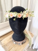 Uroczy Wianek Komunijny.