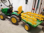 Traktorek Peg perego John Deere 