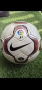 Oficjalna oryginalna piłka meczowa Nike Geo Merlin LaLiga 2002/2003