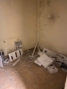 Wyniesienie rzeczy przed lokal za 300zł