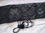 Pokrowiec sznurowany  na kierownicę, skóra naturalna licowa 