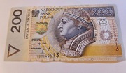 Banknot obiegowy 200zl Seria YB
