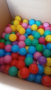 Piłki plastikowe do basenu 300szt