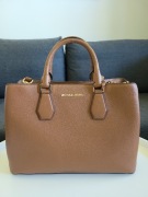 Torebka Michael Kors Camilla 34x24cm