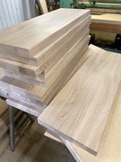 Stopnie dębowe na schody (zabiegowe / proste) – klejonka, wysyłka