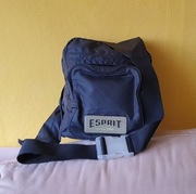 Oryginalna nerka plecaczek jednoramienny Esprit 