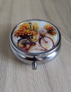 Ozdobne metalowe pudełeczko, kieszonkowa szkatułka - rower