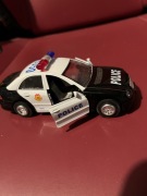 Dla kolekcjonerów Radiowóz policyjny T6050
