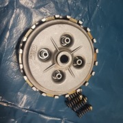 Sprzęgło am6 yamaha rieju aprilia beta peugeot malaguti